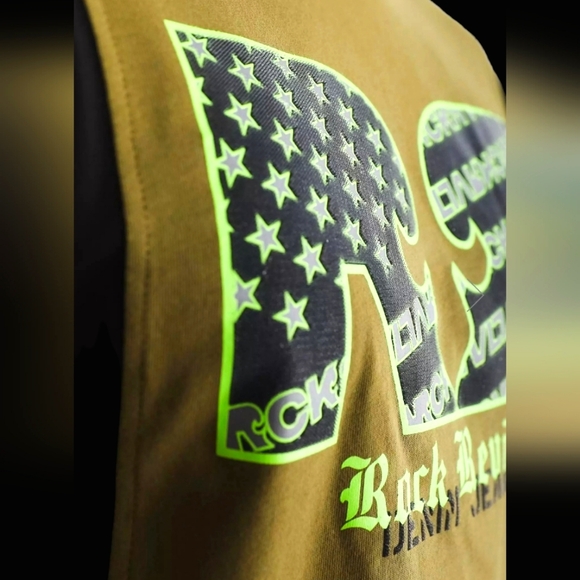 🆕️Rock Revival Neon Graphic SS T-Shirt. Men's Size: Large - Picture 3 of 8